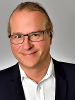 Dr. Matthias Karl 
