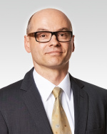 Dr.-Ing. Arne Roos 
